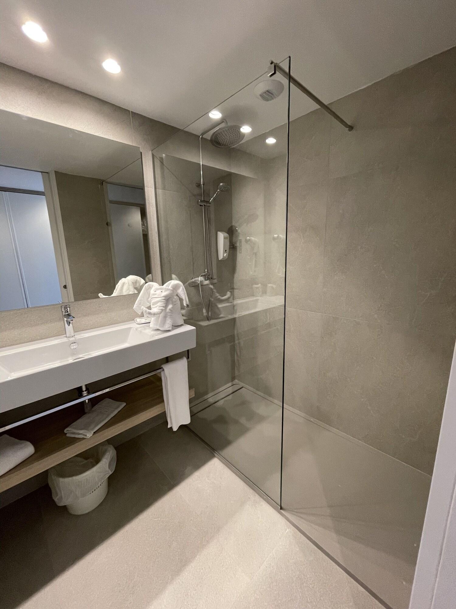 Garbi Hotel 4*